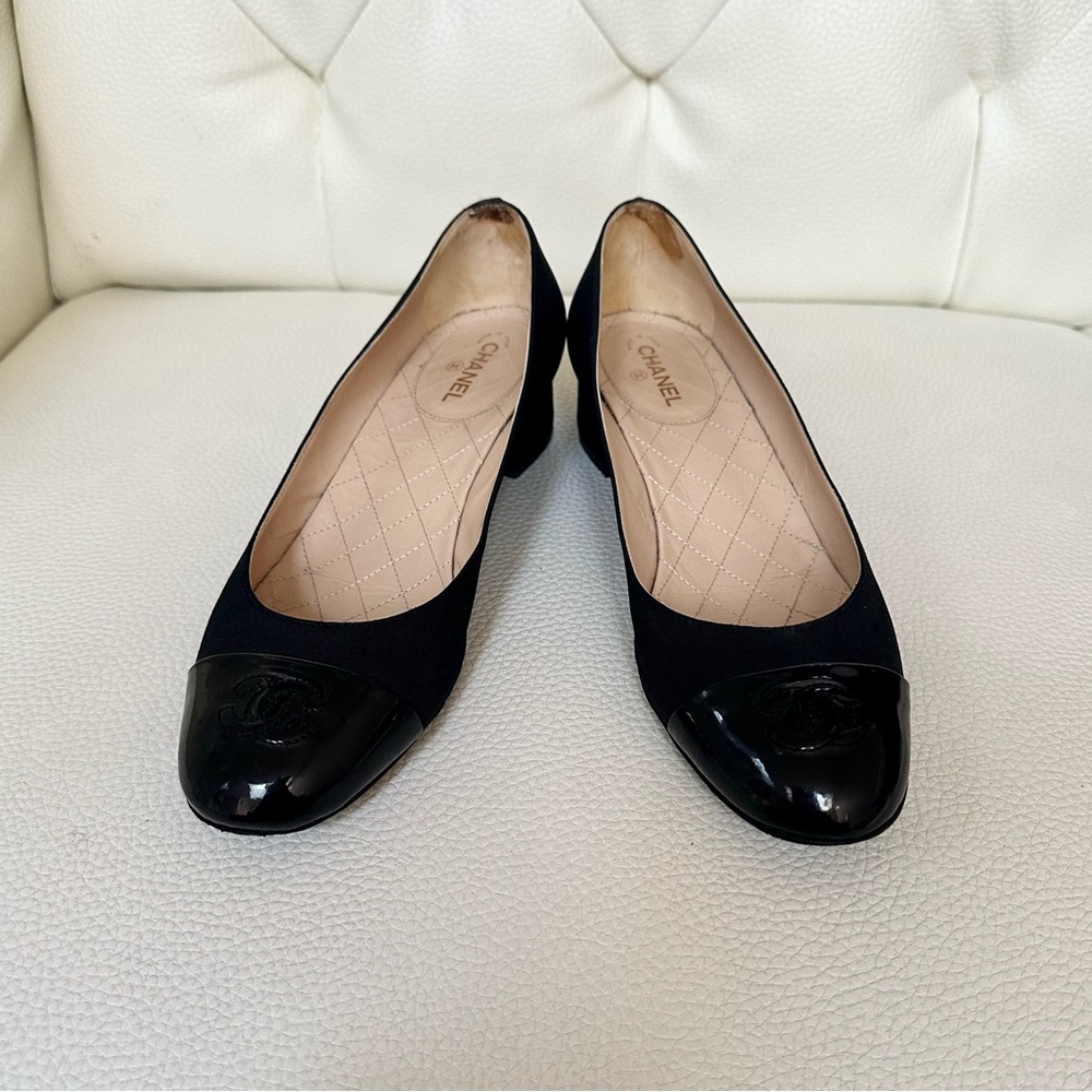 Chanel blocking shoes